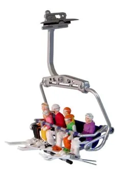 6 Piece Sitting Skiers 1:32 Scale